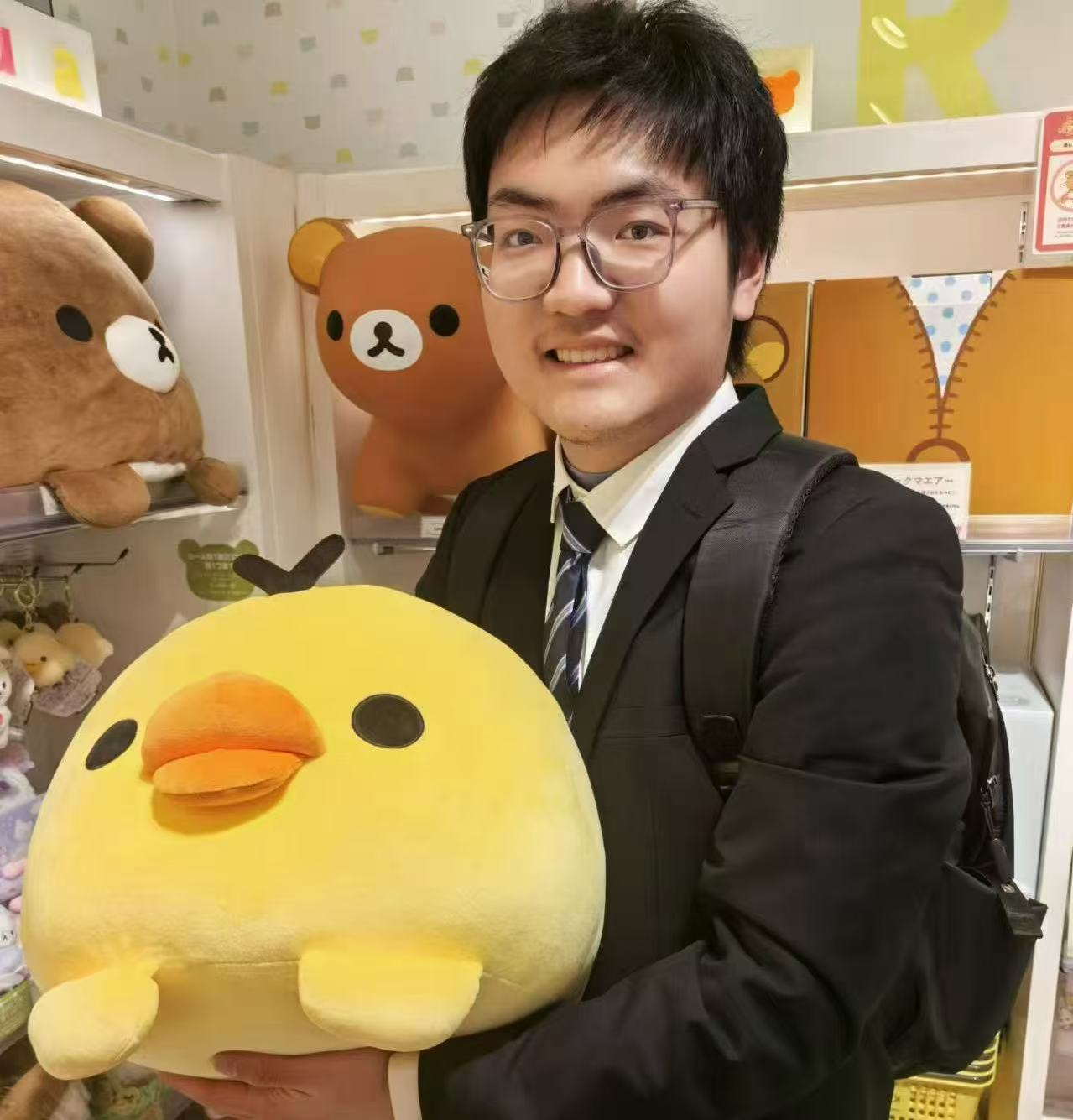 李叶煊 (YEXUAN LI)